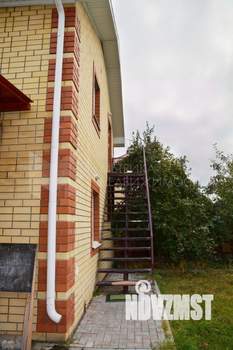 Коттедж 210м&sup2;, 2-этажный, участок 7 сот.  