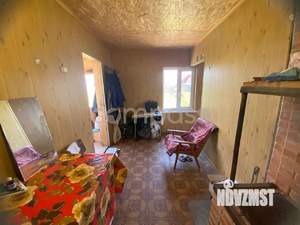 Дом 60м&sup2;, 2-этажный, участок 5 сот.  