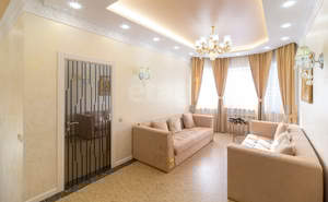 Дом 350м&sup2;, 2-этажный, участок 10 сот.  