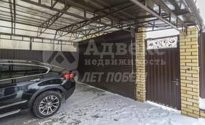 Дом 299м&sup2;, 3-этажный, участок 10 сот.  