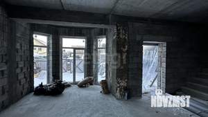Дом 181м², 2-этажный, участок 5 сот.  