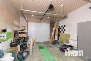 Коттедж 264м&sup2;, 3-этажный, участок 8 сот.  