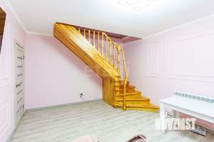 Дом 140м&sup2;, 2-этажный, участок 4 сот.  