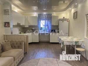 Дом 210м², 2-этажный, участок 10 сот.  