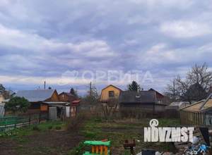 Дом 15м², 2-этажный, участок 5 сот.  
