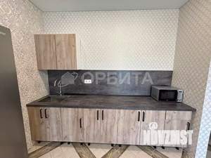 Дом 77м&sup2;, 2-этажный, участок 6 сот.  