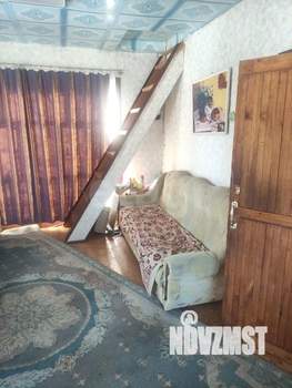 Дом 50м&sup2;, 2-этажный, участок 12 сот.  