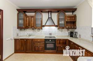 Таунхаус 210м&sup2;, 2-этажный, участок 2 сот.  