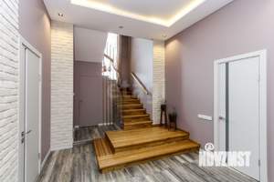 Дом 279м², 2-этажный, участок 10 сот.  