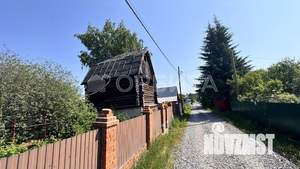 Дом 20м&sup2;, 2-этажный, участок 5 сот.  