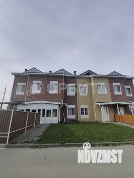 Таунхаус 104м&sup2;, 3-этажный, участок 1 сот.  