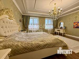 Коттедж 362м², 2-этажный, участок 10 сот.  