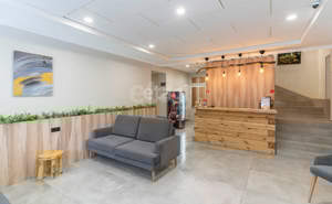 Дом 567м&sup2;, 3-этажный, участок 5 сот.  