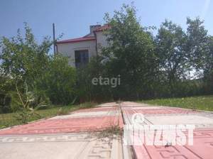 Дом 285м², 3-этажный, участок 14 сот.  