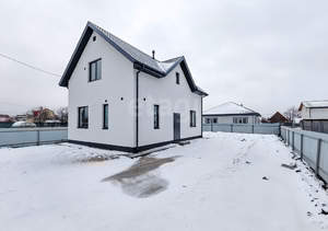 Дом 118м&sup2;, 2-этажный, участок 6 сот.  