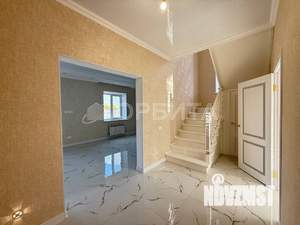 Дом 160м&sup2;, 2-этажный, участок 9 сот.  