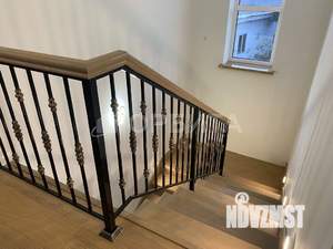 Дом 220м², 2-этажный, участок 6 сот.  