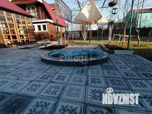Дом 380м², 3-этажный, участок 15 сот.  