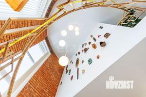 Дом 180м&sup2;, 2-этажный, участок 5 сот.  