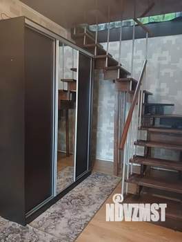 Дом 180м², 2-этажный, участок 18 сот.  