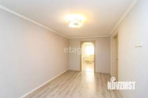 Коттедж 198м², 2-этажный, участок 5 сот.  