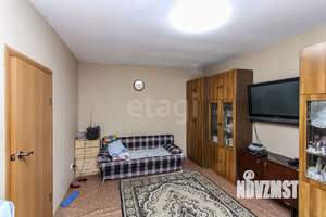 Дом 176м², 2-этажный, участок 15 сот.  