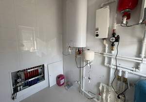 Дом 115м&sup2;, 1-этажный, участок 8 сот.  