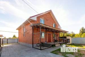 Коттедж 155м&sup2;, 2-этажный, участок 5 сот.  