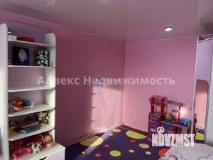 Дом 72м², 2-этажный, участок 5 сот.  