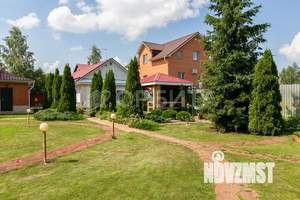 Дом 275м², 2-этажный, участок 15 сот.  