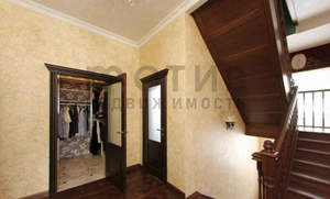 Дом 260м&sup2;, 3-этажный, участок 0 сот.  