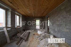 Дом 230м&sup2;, 2-этажный, участок 6 сот.  