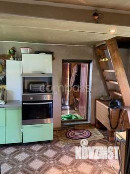 Дом 30м², 2-этажный, участок 10 сот.  