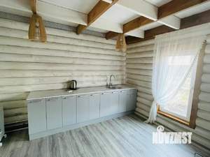 Дом 30м&sup2;, 2-этажный, участок 5 сот.  