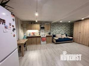 Дом 53м&sup2;, 2-этажный, участок 4 сот.  