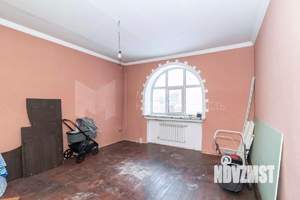 Коттедж 560м², 2-этажный, участок 15 сот.  