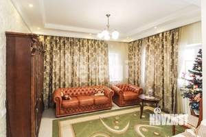 Дом 272м&sup2;, 2-этажный, участок 15 сот.  