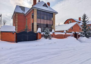 Дом 372м&sup2;, 2-этажный, участок 17 сот.  