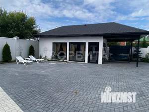 Дом 793м&sup2;, 2-этажный, участок 16 сот.  