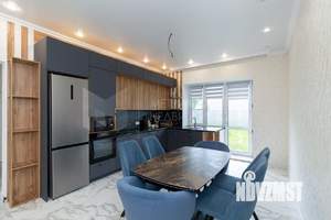 Коттедж 138м², 2-этажный, участок 5 сот.  