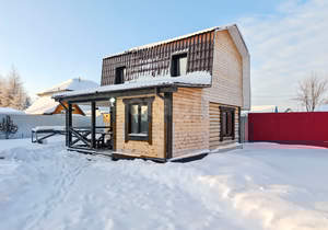 Дом 60м&sup2;, 2-этажный, участок 10 сот.  