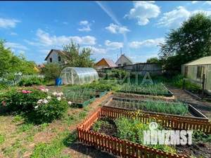 Дом 12м&sup2;, 2-этажный, участок 5 сот.  