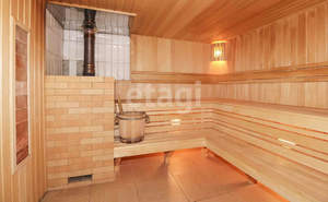 Дом 450м², 3-этажный, участок 10 сот.  