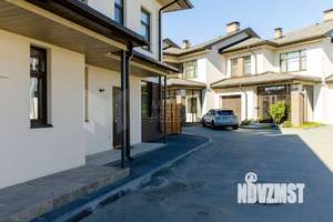 Таунхаус 185м², 2-этажный, участок 4 сот.  