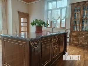 Коттедж 360м², 2-этажный, участок 17 сот.  