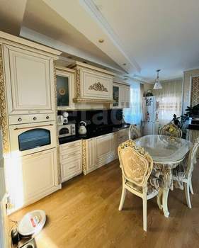 Дом 167м², 2-этажный, участок 10 сот.  