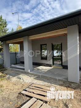 Дом 152м&sup2;, 2-этажный, участок 10 сот.  