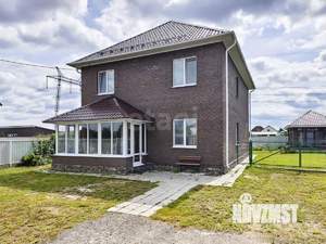 Дом 175м&sup2;, 2-этажный, участок 8 сот.  