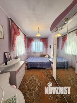 Дом 318м&sup2;, 3-этажный, участок 15 сот.  