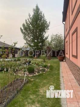 Дом 296м&sup2;, 2-этажный, участок 8 сот.  